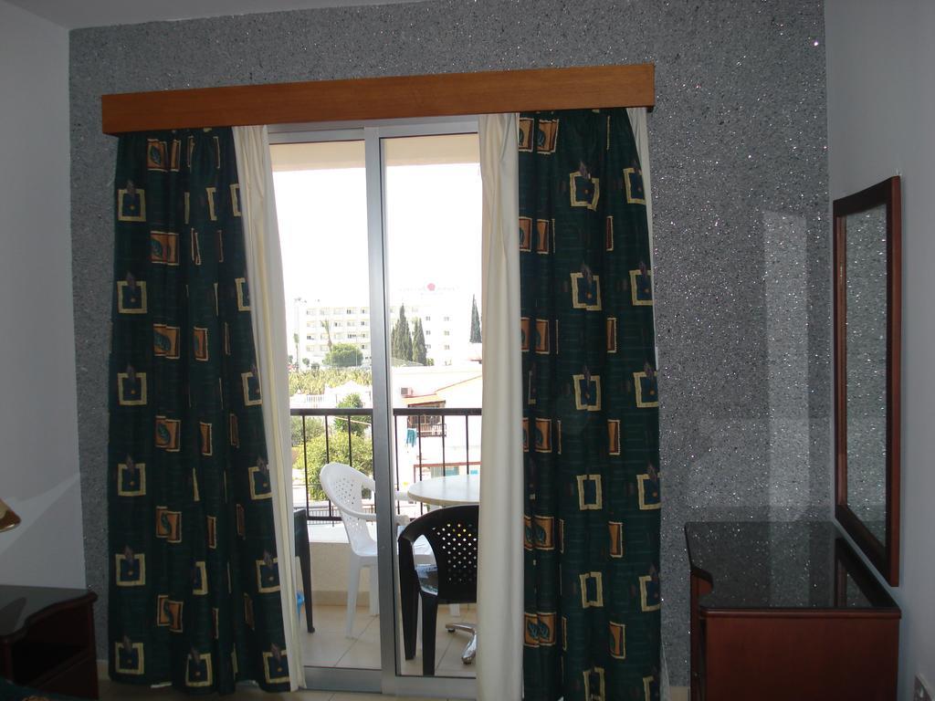 Petsas Apartments Coral Bay Ngoại thất bức ảnh